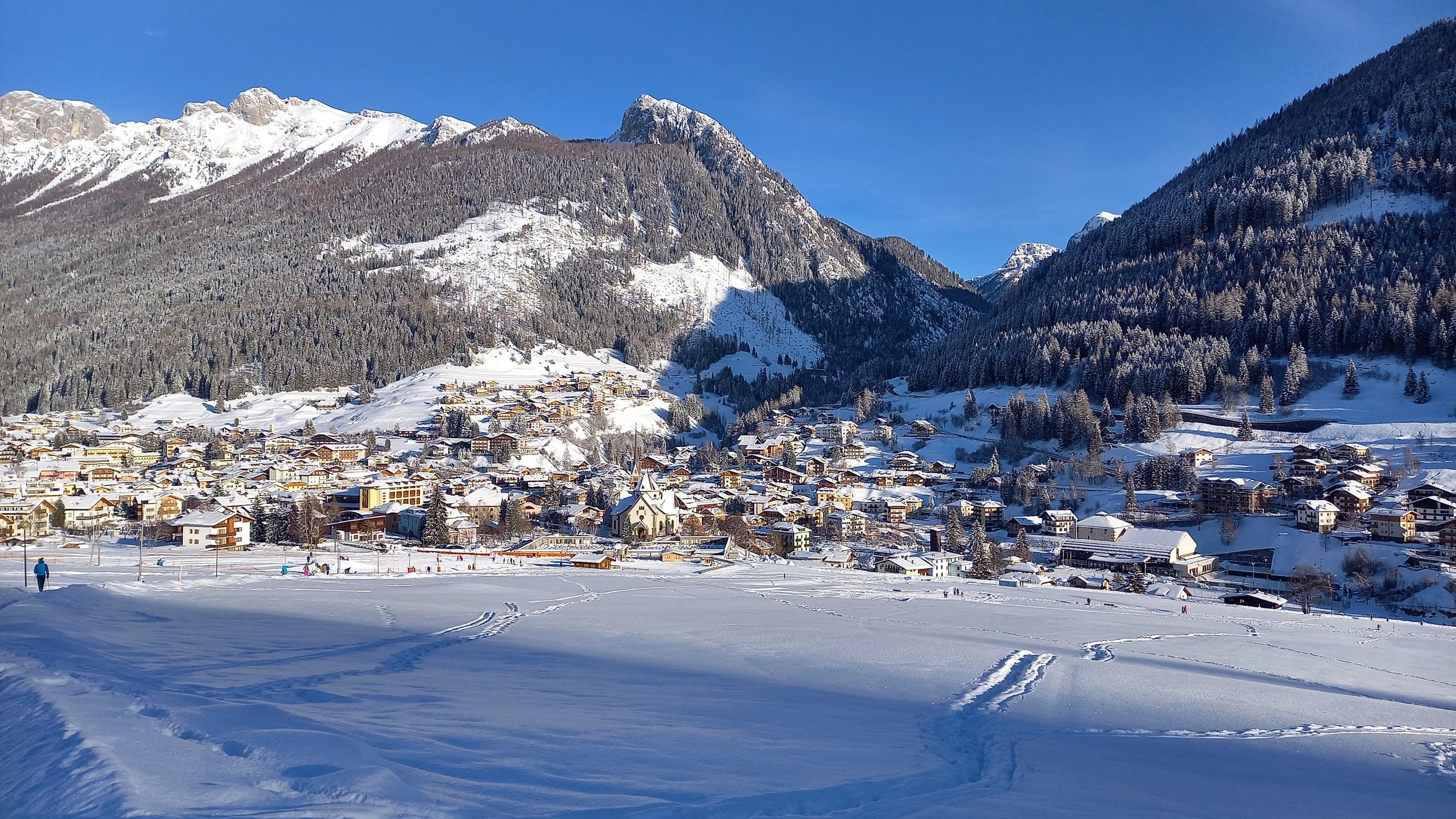 Discover the beauty of Moena in winter