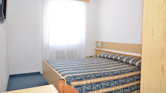 Debra Park hotel***
