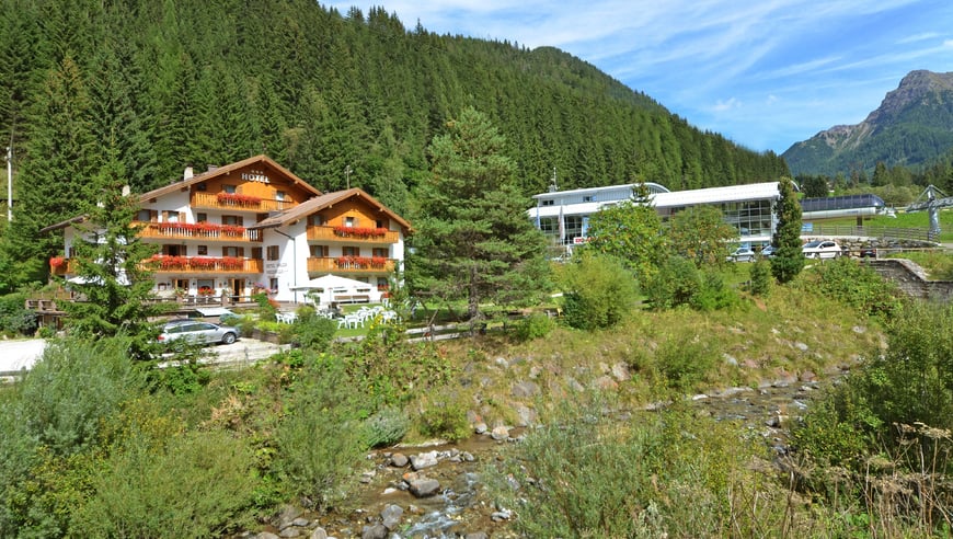 Hotel Malga Passerella***